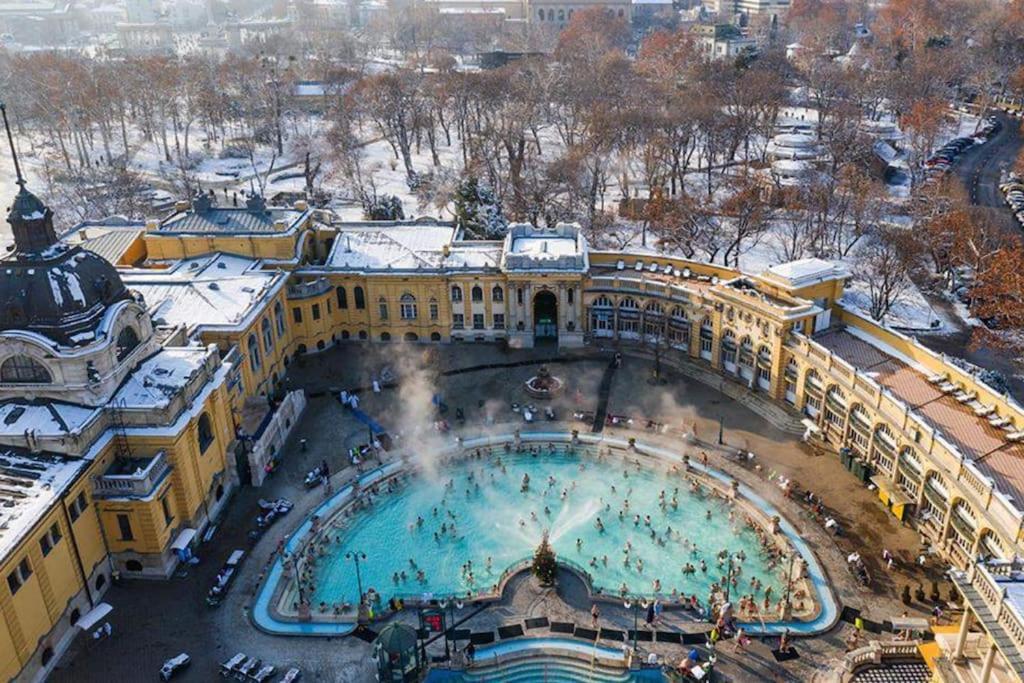 Parisian Soul In The Heart Of Budapeste Exterior foto