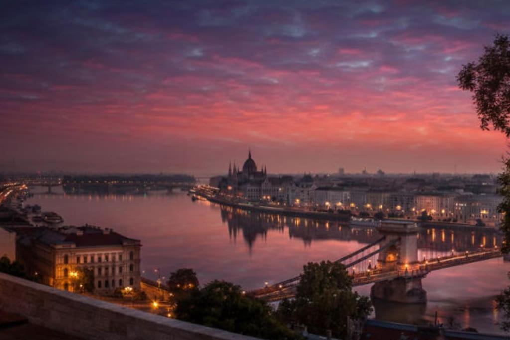 Parisian Soul In The Heart Of Budapeste Exterior foto