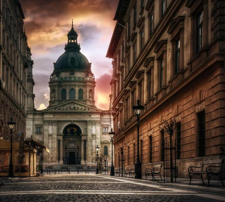 Parisian Soul In The Heart Of Budapeste Exterior foto